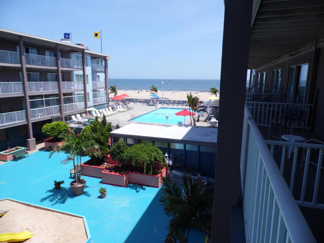 Flagship Oceanfront Hotel โอเชียนซิตี้ ภายนอก รูปภาพ