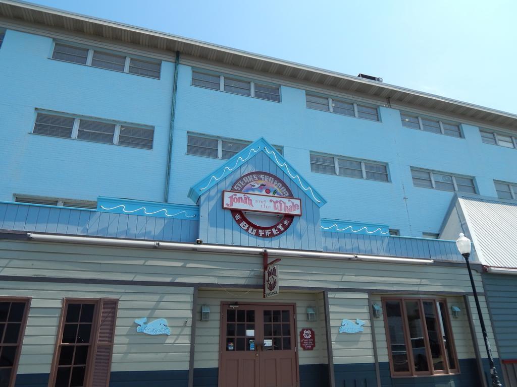 Flagship Oceanfront Hotel โอเชียนซิตี้ ภายนอก รูปภาพ